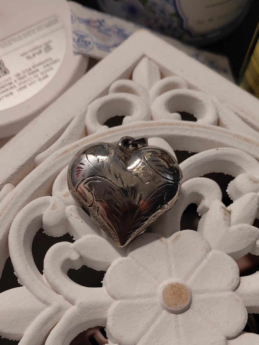 Engraved Heart Locket Pendant in Silver Tone